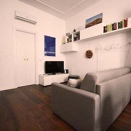 شقة Corte Del 6 - Cozy Modern Flat ميلان المظهر الخارجي الصورة